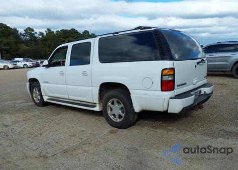 2004 GMC Yukon Xl 1500 Denali z USA, uszkodzony, nr VIN 1GKFK66U14J307456